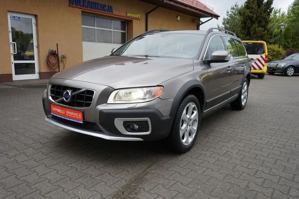 Volvo XC 70 2,0D4 Klima, alu R18, Xenony, skóra, 163KM, 2010r.