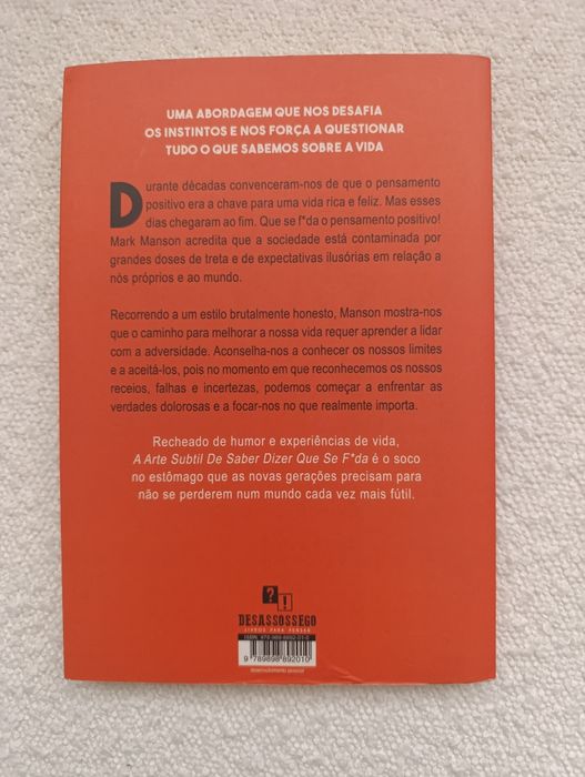 Livro "A arte subtil de saber dizer que se f*da"