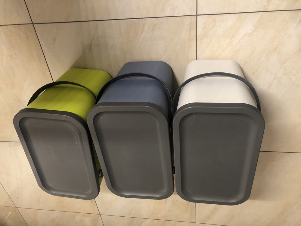 Kosze pojemniki na śmieci segregowane