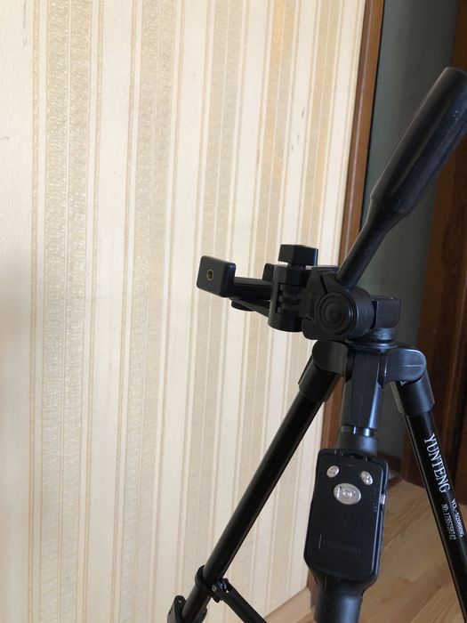 Штатив для смартфона, фотоапарату Yunteng VCT-5208