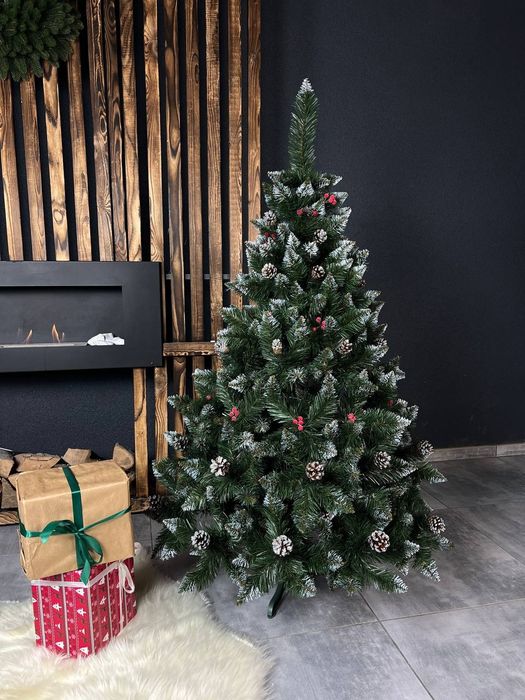 ялинка Елітна з шишками та калиною 1,3м. (червона) в коробці