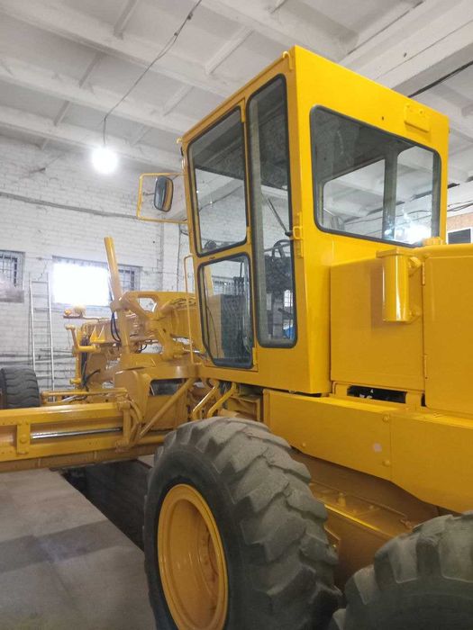 Автогрейдер VOLVO G 990