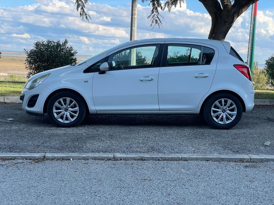 Opel corsa 1.3  CDTI Cosmo 5 portas com A/C