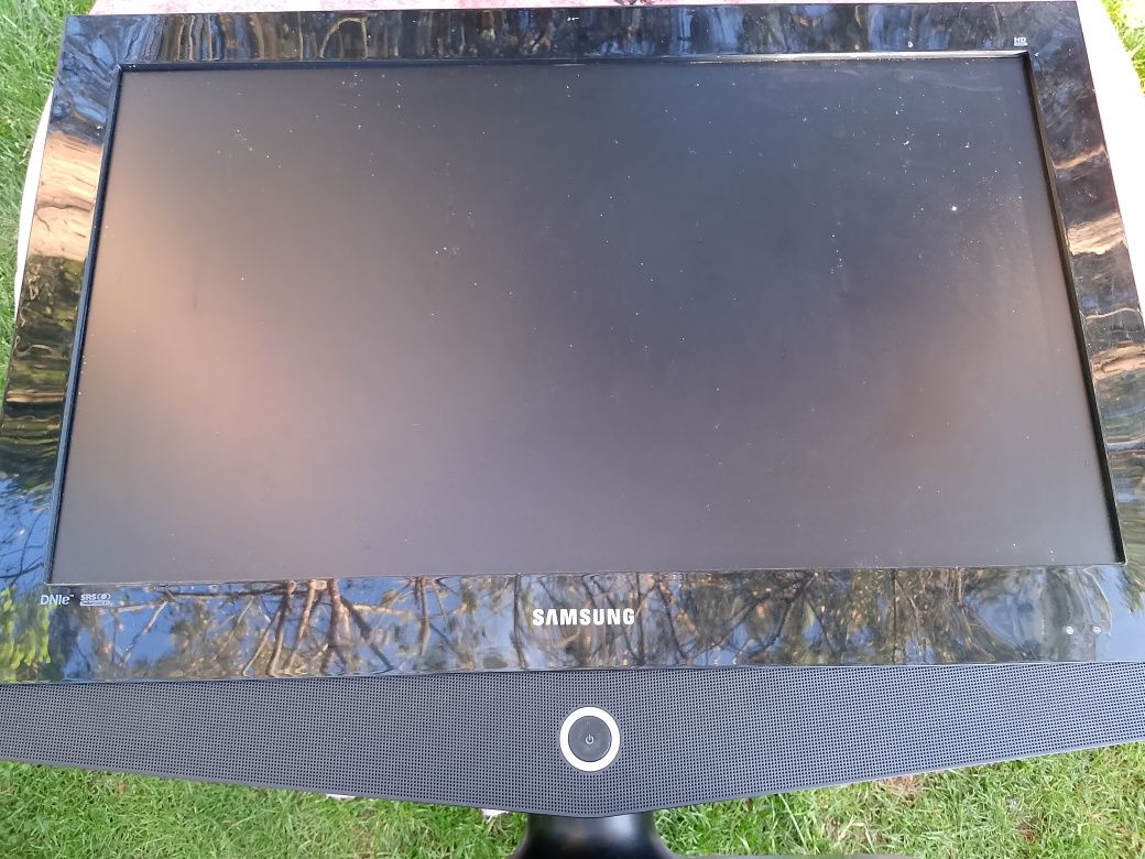 uszkodzone telewizory