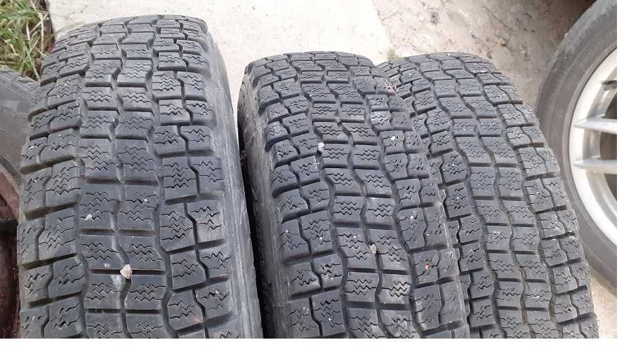 145/12-- opony--12 cali --opony wielosezon --zimowe