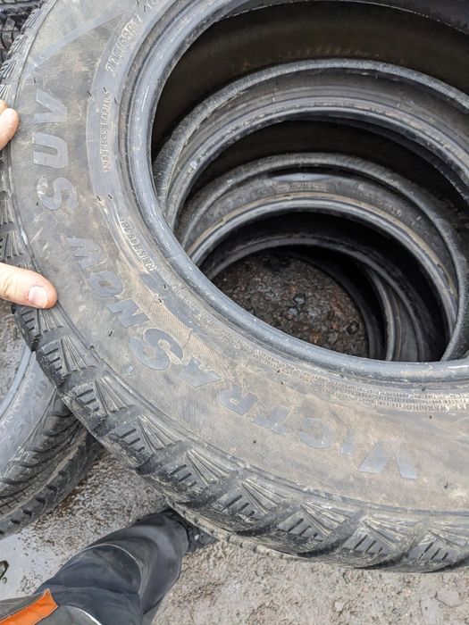 235/65R17 Maxxis 2020 зима