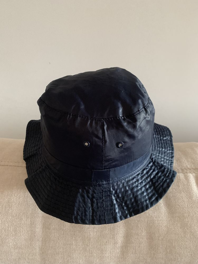 Chapeu para chuva azul marinho. 56cm