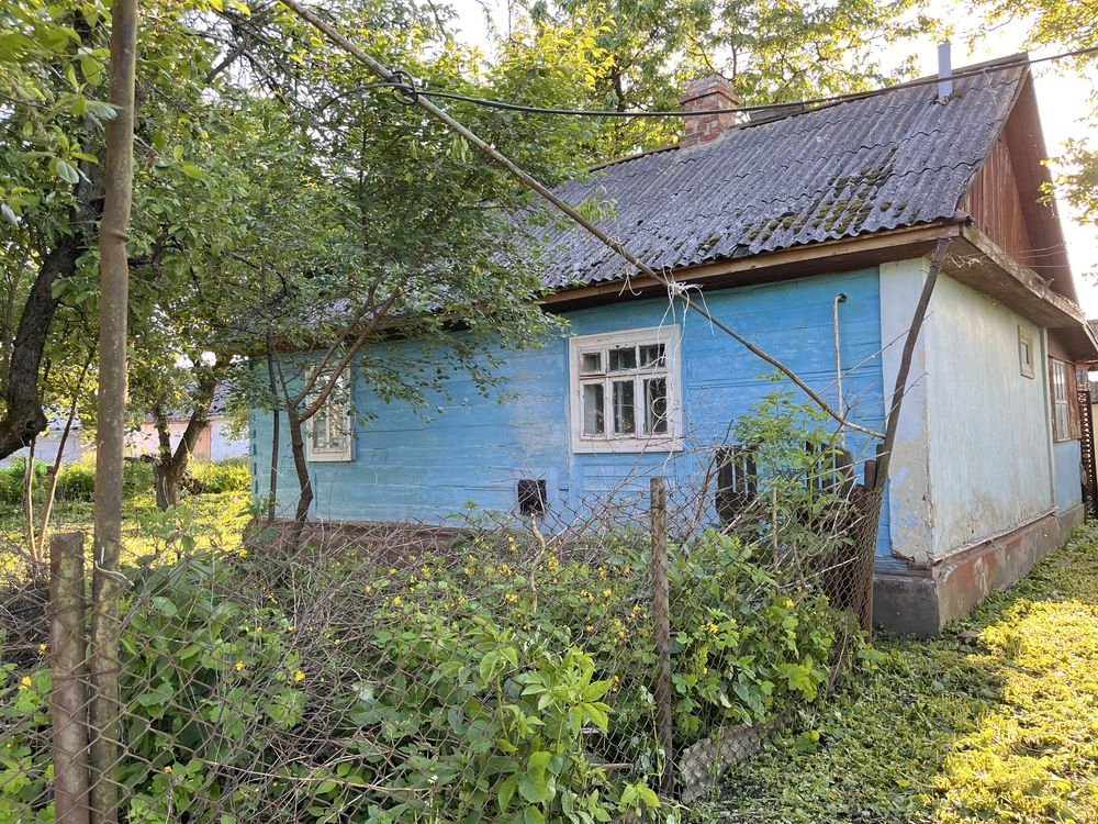 Терміново продам будинок з приватизованою ділянкою 10 сот