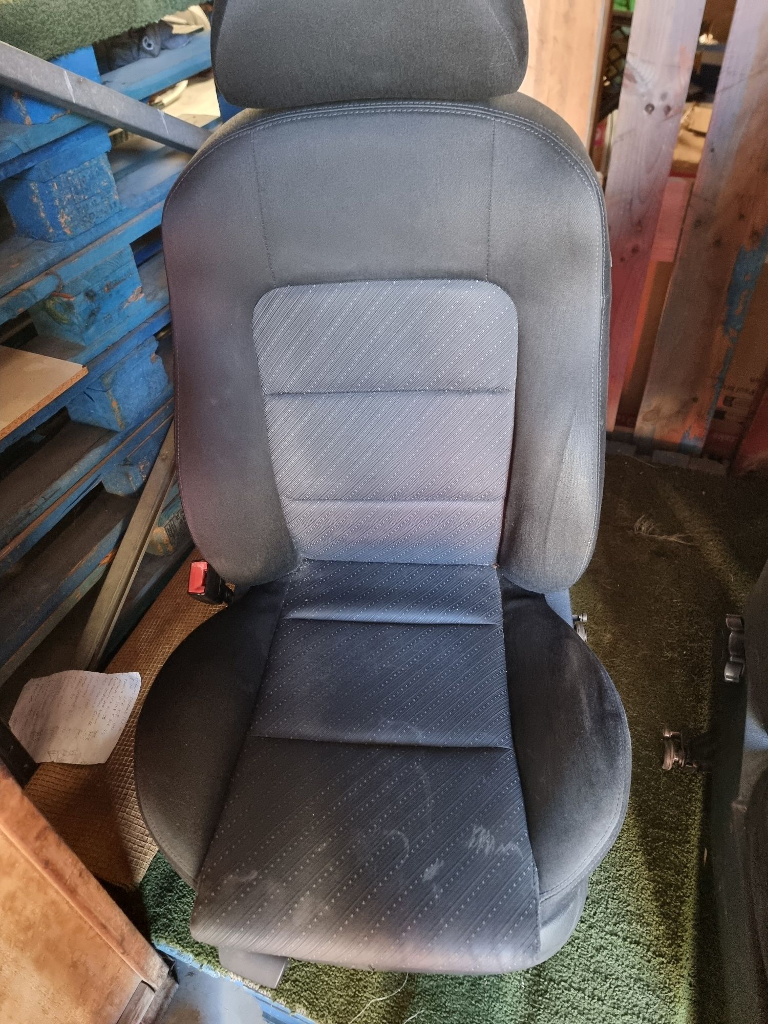 Bancos frente Seat leon 2002