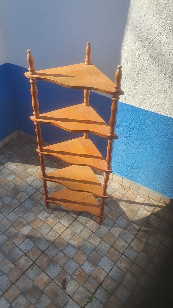 Floreiras de canto