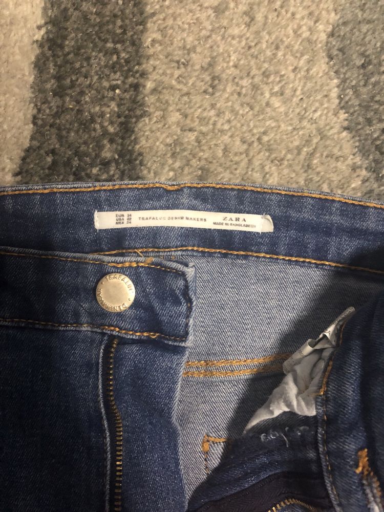 Джинси стрейч Zara