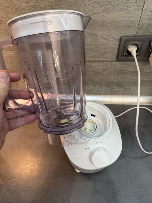 Блендер стаціонарний Philips HR2041/17