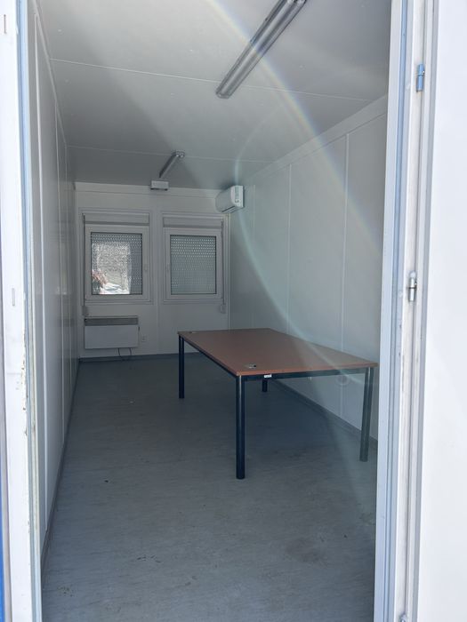 Stół biurowy / konferencyjny