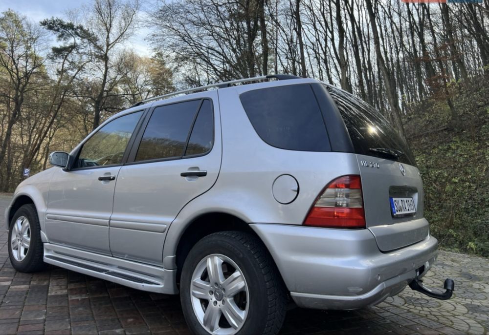 Продам Mercedes-Benz  ML 2004 року  2.7 дизель