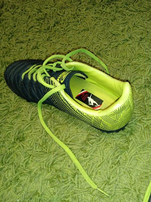 Взуття "Сороконіжки" 38 розмір