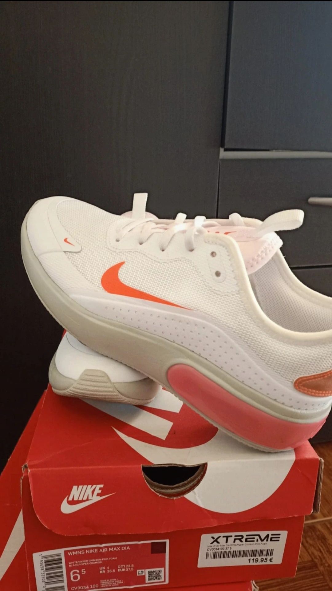 Sapatilhas Nike dia