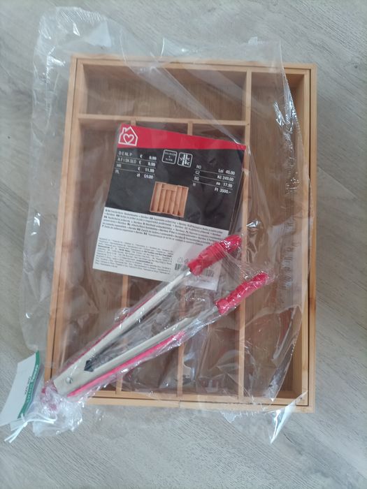 Organizer do szuflady, pojemnik na sztućce, przybory kuchenne bambus