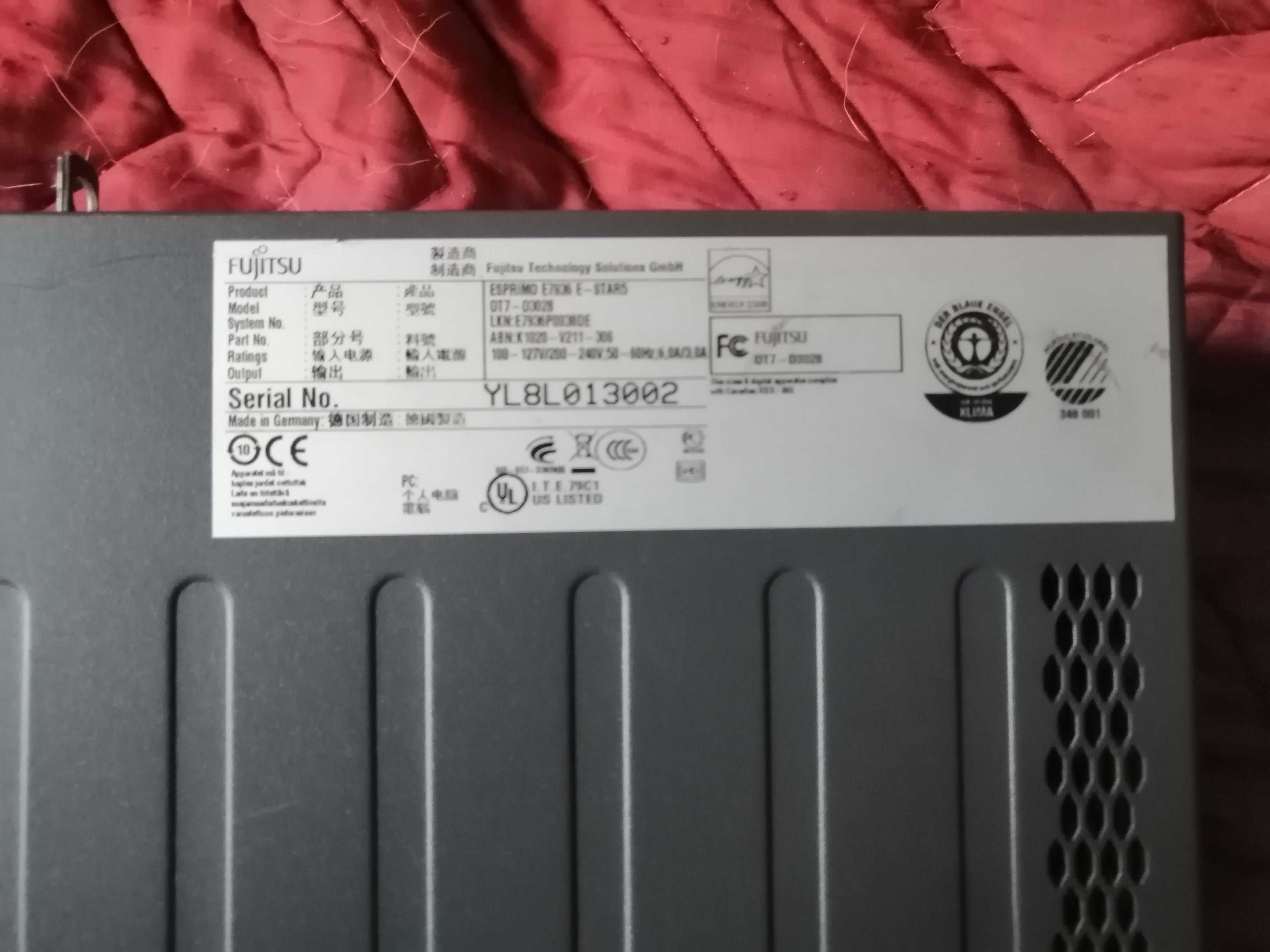 mały komputer fujitsu