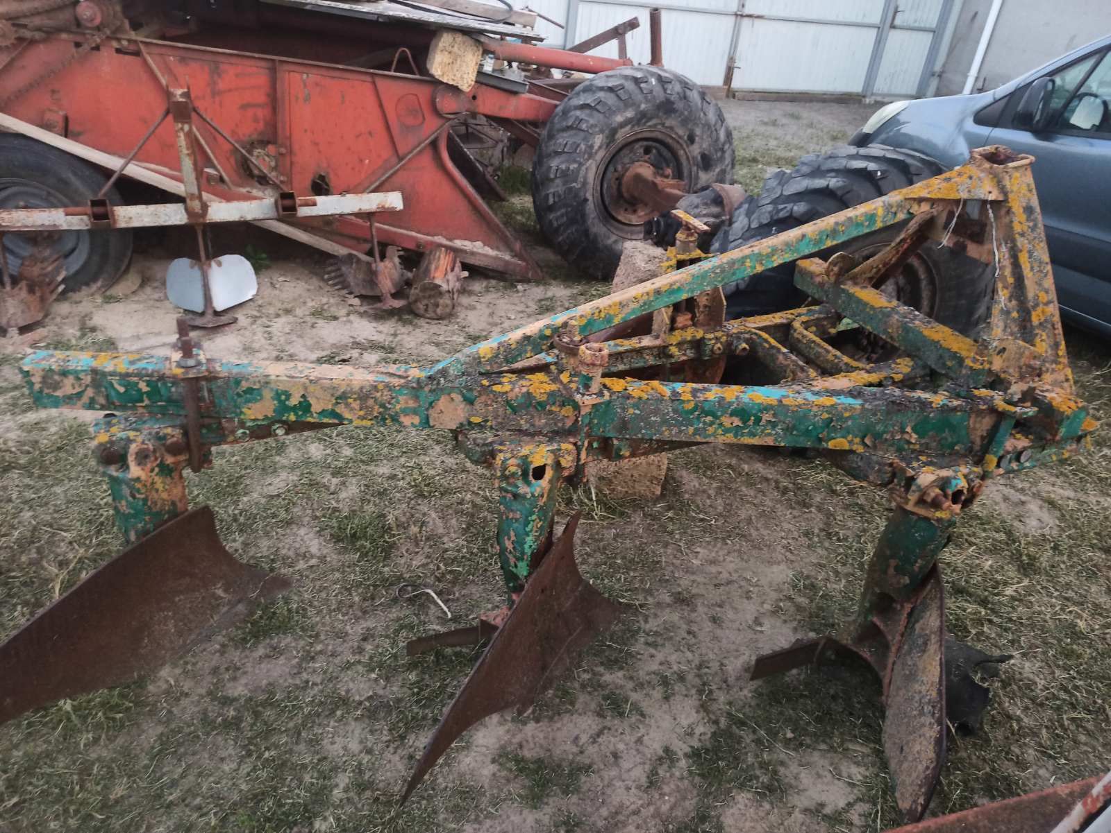 Продам плуг 3 корпусний ПЛН трактора МТЗ Т-40 Юмз