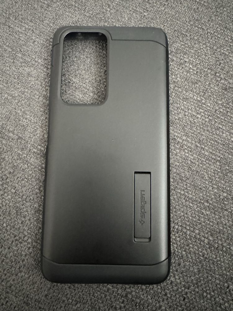 Etui Spigen Tough Armor Galaxy S21 Ultra bardzo Mało używane