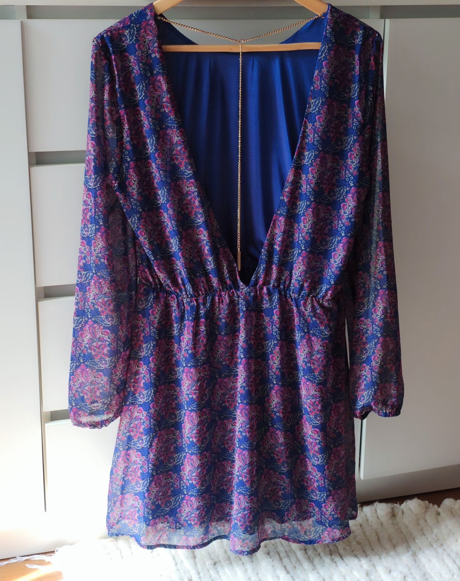 Piękna sukienka w odcieniach różu, fioletu, niebieskiego – Bik Bok (L)
