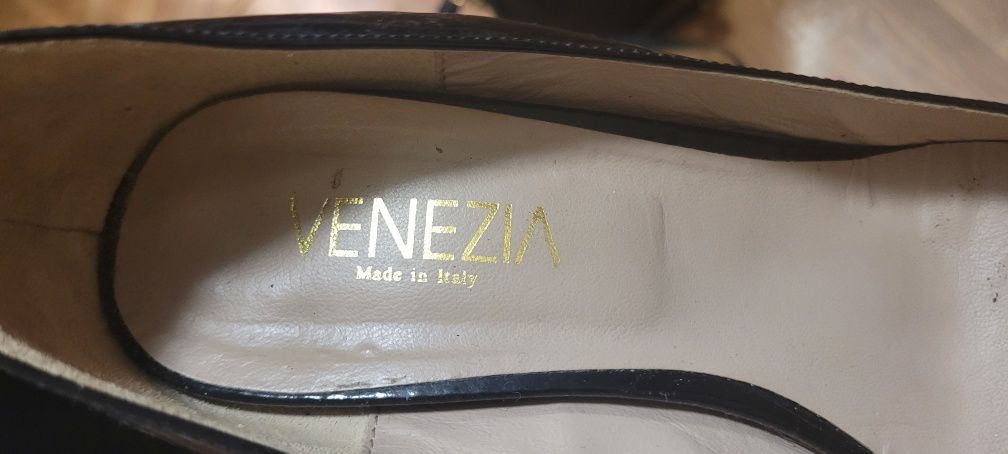 Buty Venezia sandałki czółenka na koturnie rozmiar 41