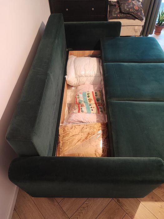 Sofa rozkładana ze schowkiem butelkowa zieleń