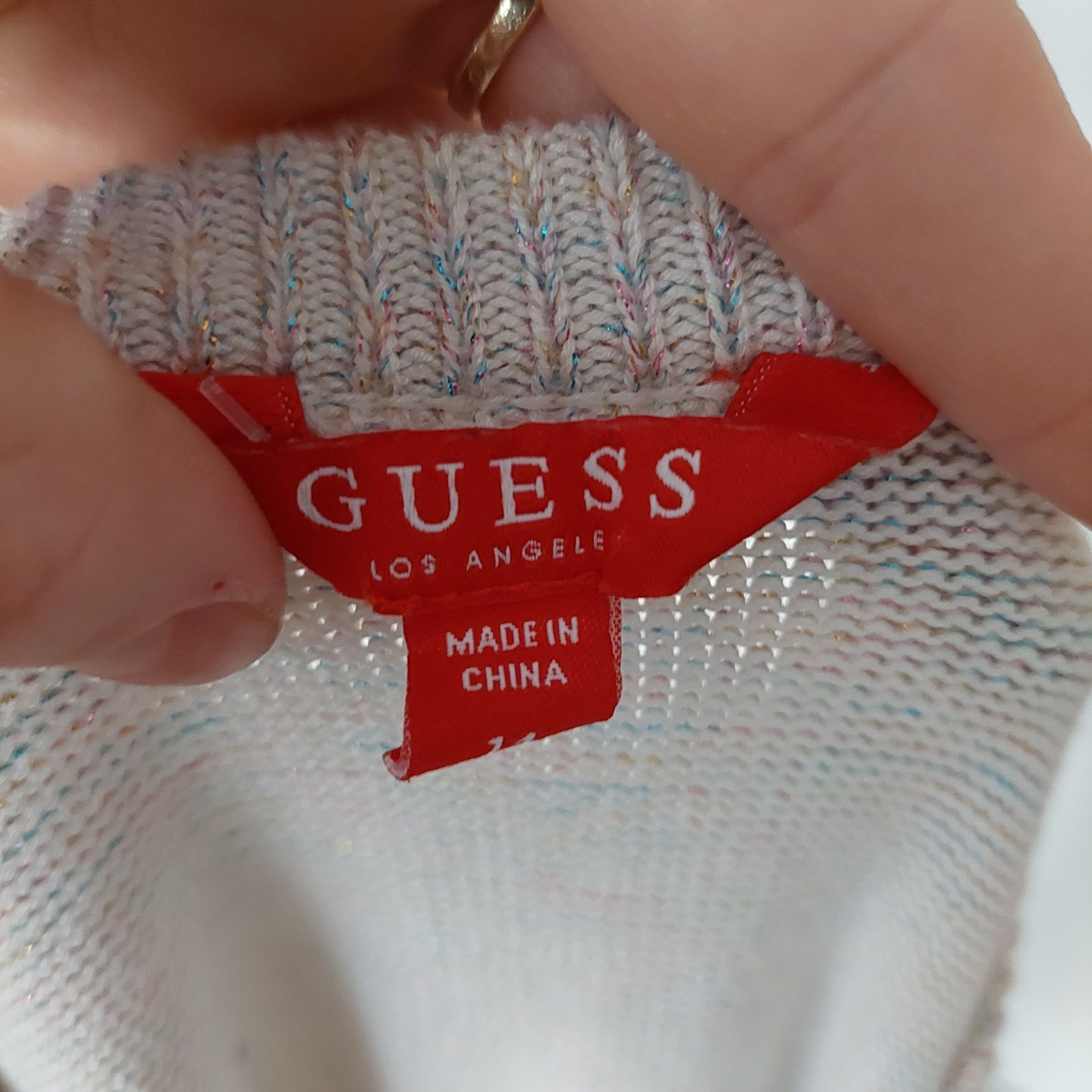 Sukienka firmy Guess w rozmiarze S