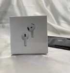 Oryginalne Apple AirPods 4 ANC z aktywną redukcją szumów