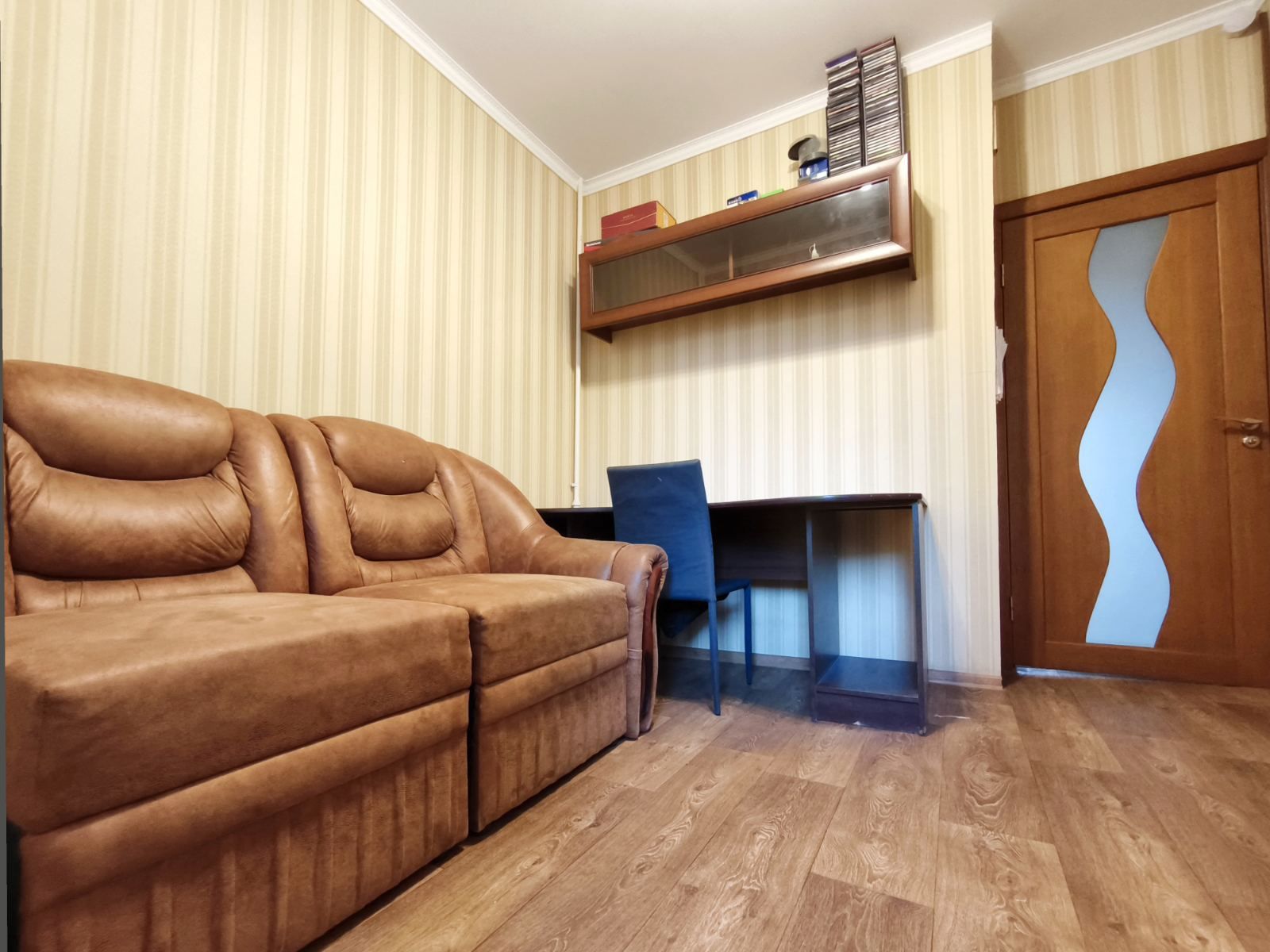 Продається 4 кімн. кв. на вул. Героїв Крут. Черепіна.