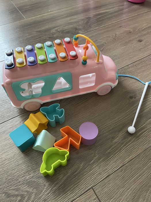 Автобус-сортер, музичний