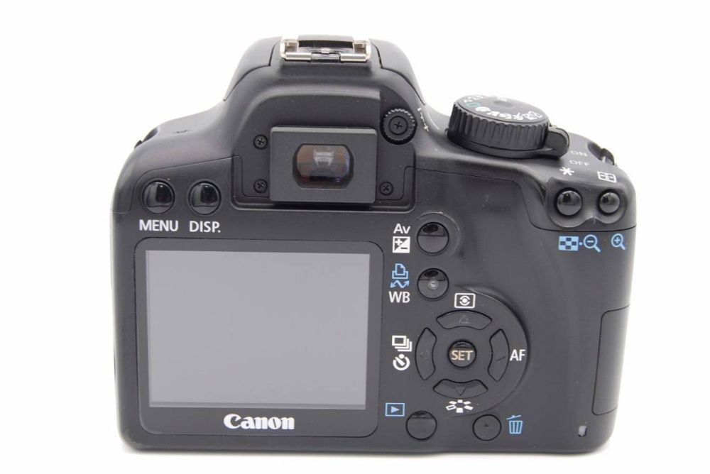 цифрова фотокамера Canon 1100D