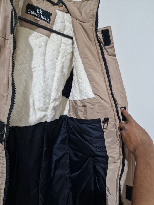 Novo Celvin klein casaco de Inverno Resistente à Água– Sem Usar e Esti