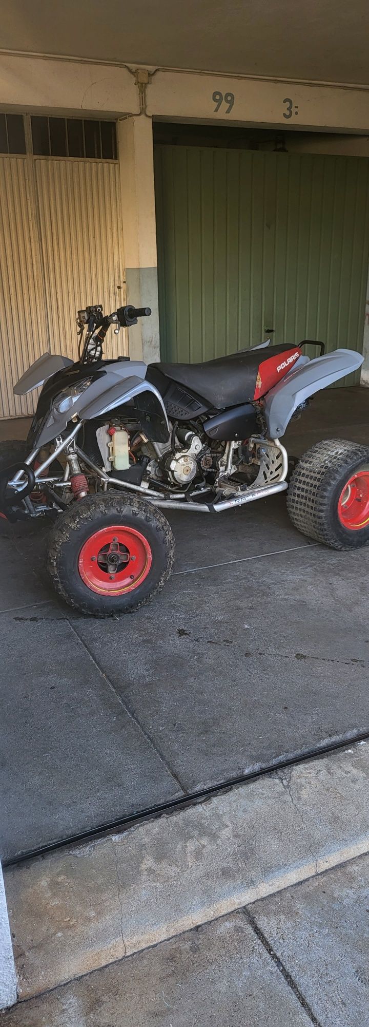 Polaris predator 500