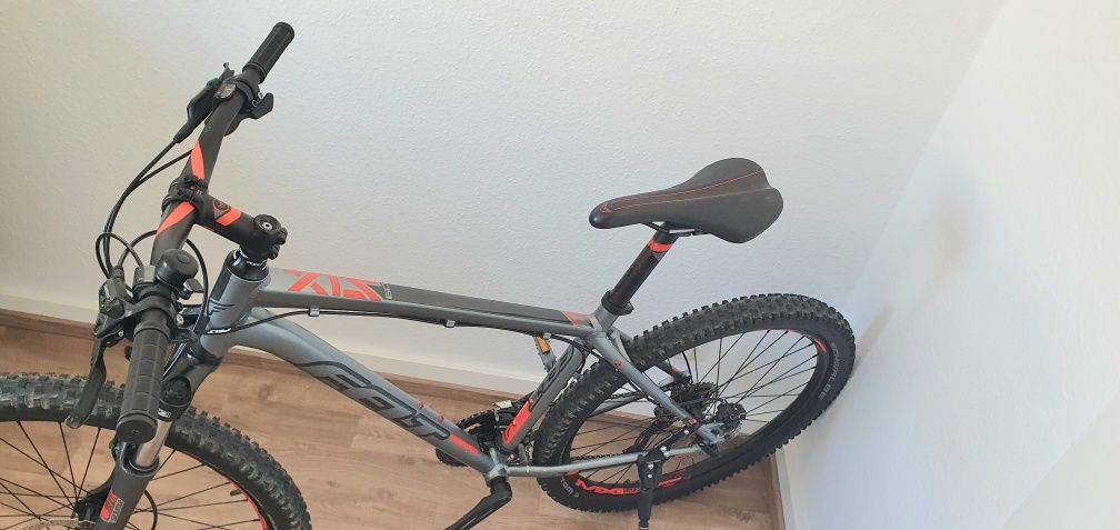 Rower MTB FELT hardtail Shimano Deore Hydraulika