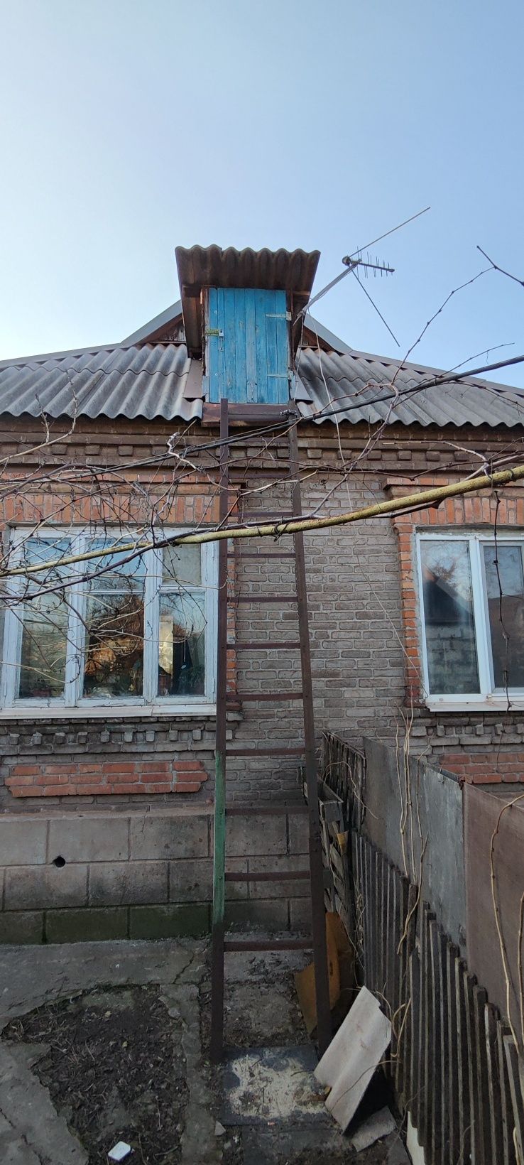 Будинок в центрі міста Кравченко 18 (5 соток)