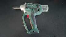Akumulatorowa nitownica do nitów  METABO NP 18 LTX BL 5.0 NOWA