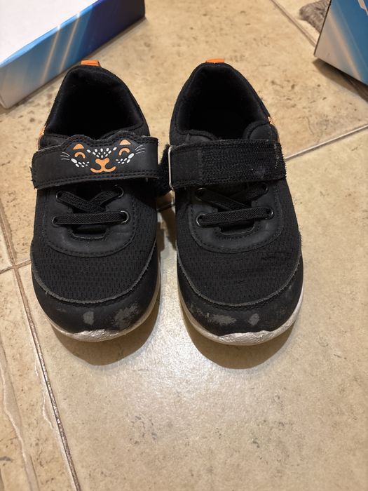 Oddam gratis buty rozmiar 25