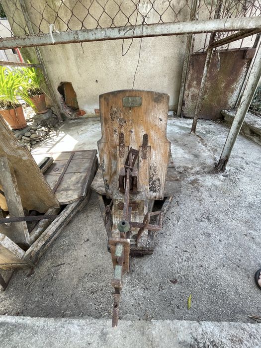 Velharias. 2 Balanças Antigas