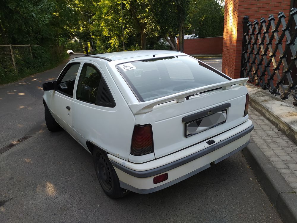 Opel Kadett продам 1988