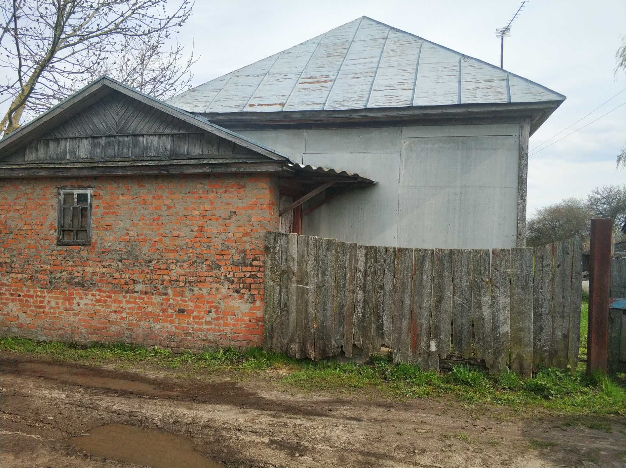Срочно Продам дом в деревне Кладьковка