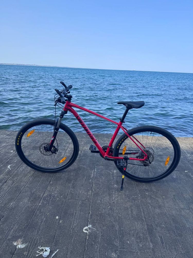 Велосипед specialized