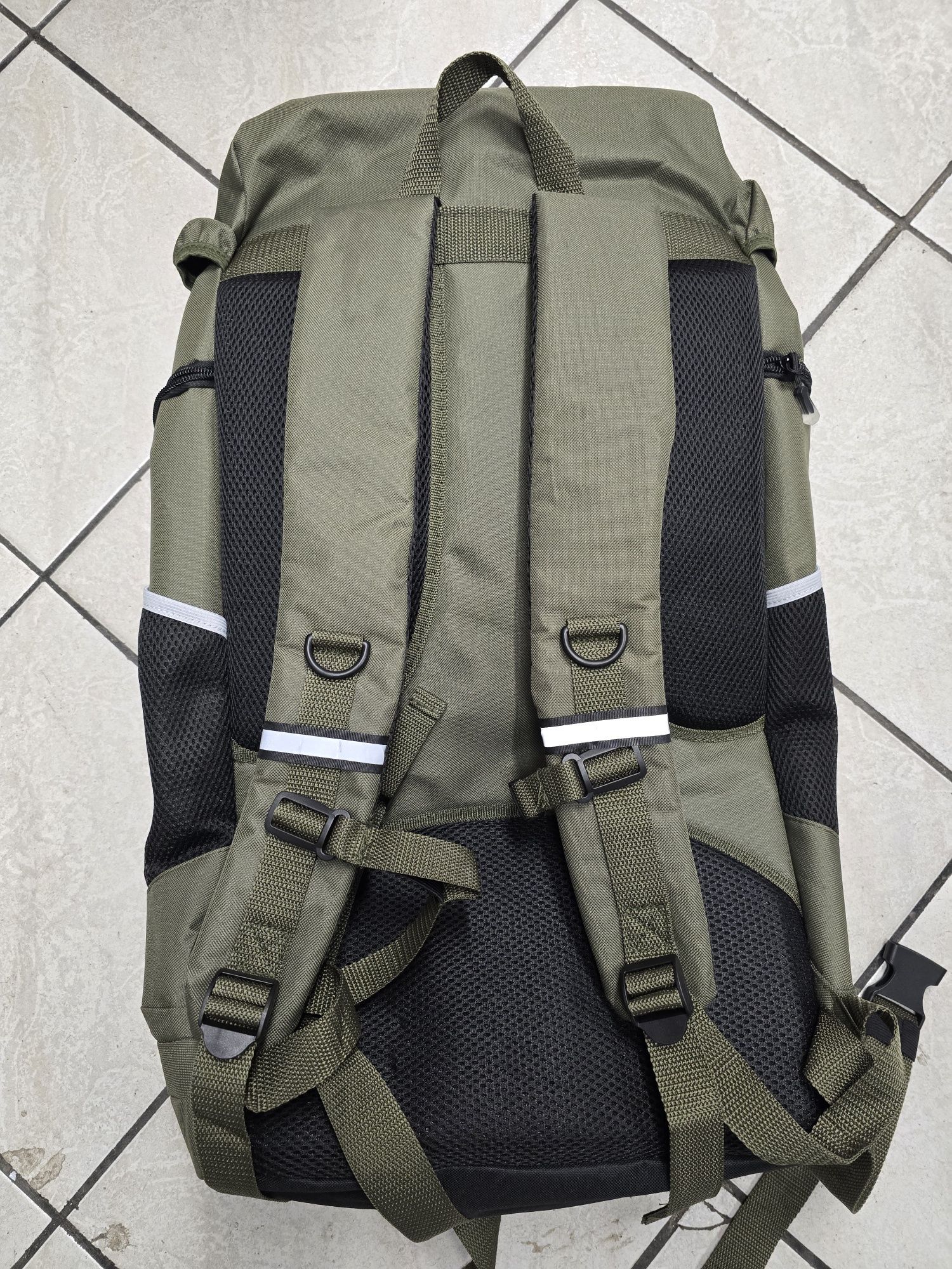 Semiline Expedition  plecak podróżny Soumaila khaki 55 x 33 x 24cm