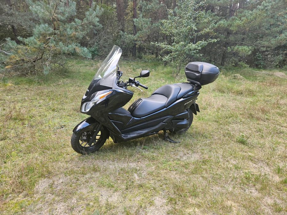 Honda Forza 300/125