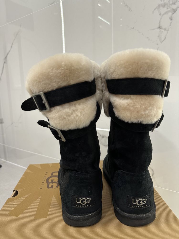 Buty kozaki zimowe oryginalne UGG Australia futerko rozmiar 38