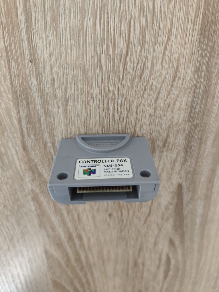 Controller Pak Nintendo 64 w boxie