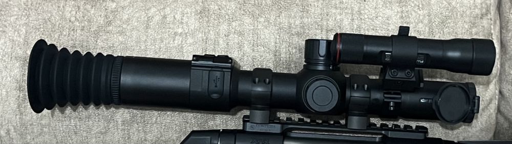 Mira noturna Pard Night Stalker Mini 35