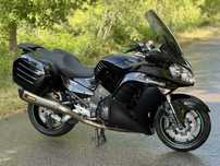 KAWASAKI GTR 1400 Akrapovic Kufry Szyba