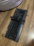Klawiatura Lenovo z kablem
