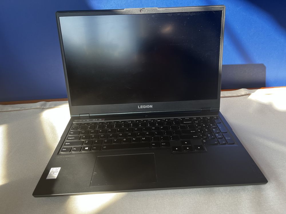 Laptop LENOVO LEGION 5 15,6” RTX2060/R7-4700H/16GB/1TB/Win11 120Hz